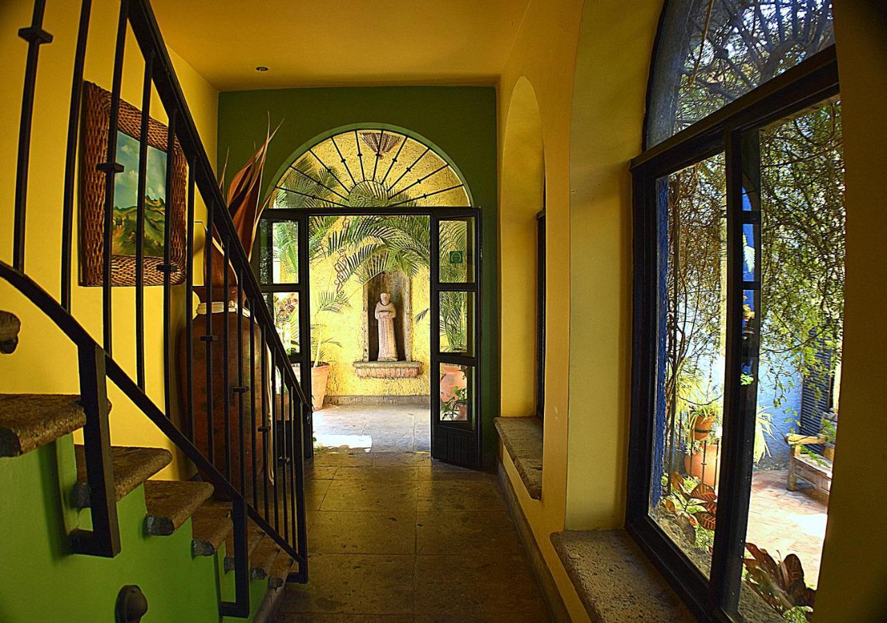 La Villa Del Ensueno Boutique Hotel Tlaquepaque Exterior photo